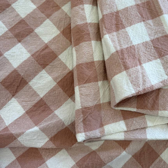 Organic checkered cotton fabric in dusty pink