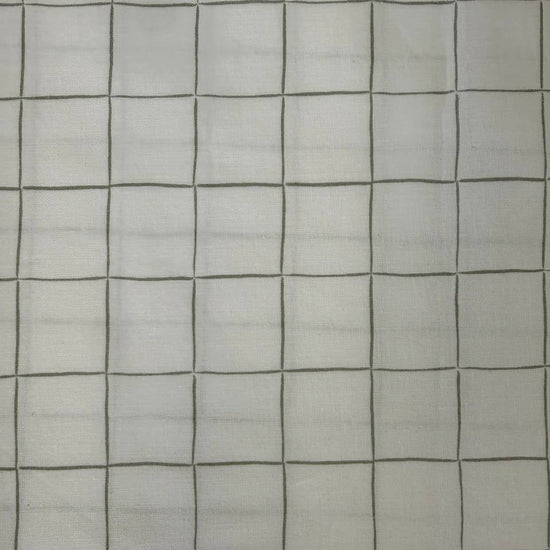 soft cream quilting cotton fabric with gray grid windowpane pattern – Sasha’s Atelier Canada