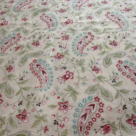 blush quilting cotton fabric with paisley and small floral pattern – Sasha’s Atelier Canada