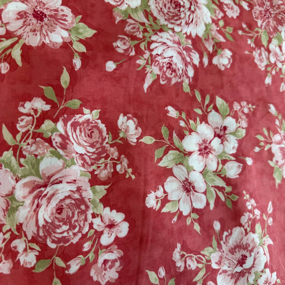 red fabric with white vintage floral roses pattern for sewing and home decor – Sasha’s Atelier Canada