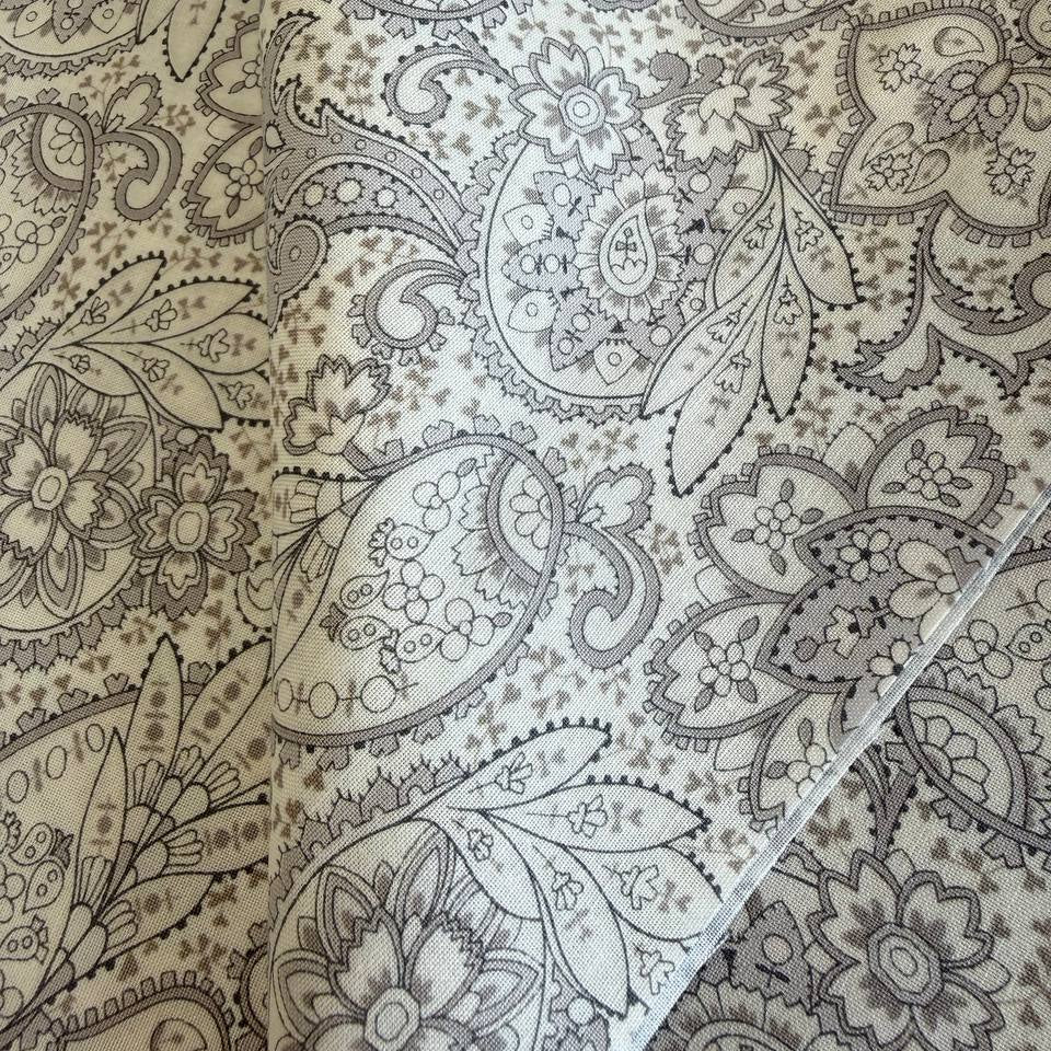 gray paisley floral fabric pattern for sewing and home decor – Sasha’s Atelier Canada