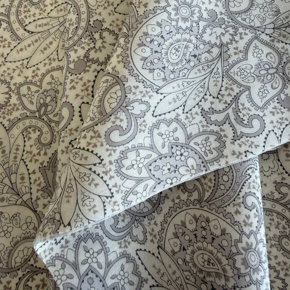 gray paisley floral fabric pattern for sewing and home decor – Sasha’s Atelier Canada