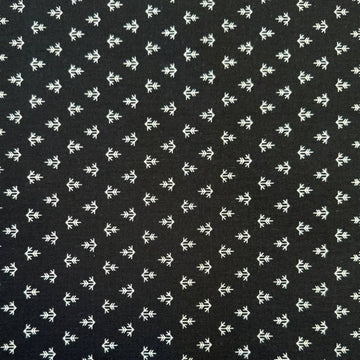 Black cotton fabric with small ivory arrow print – Moda Posh BasicGrey Onyx Noir