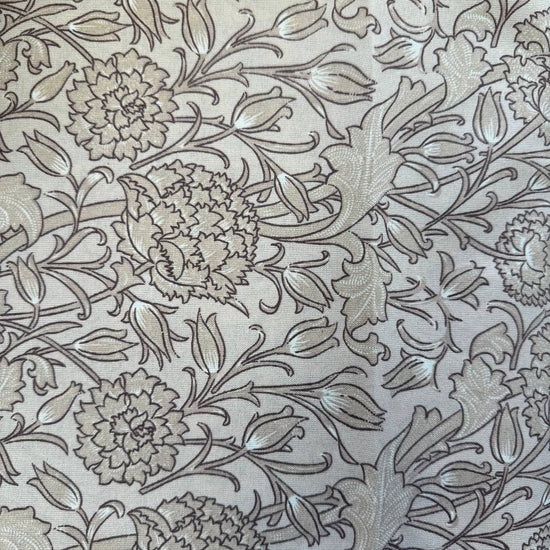 Smooth and durable cotton sheeting with a structured feel and soft hand. 