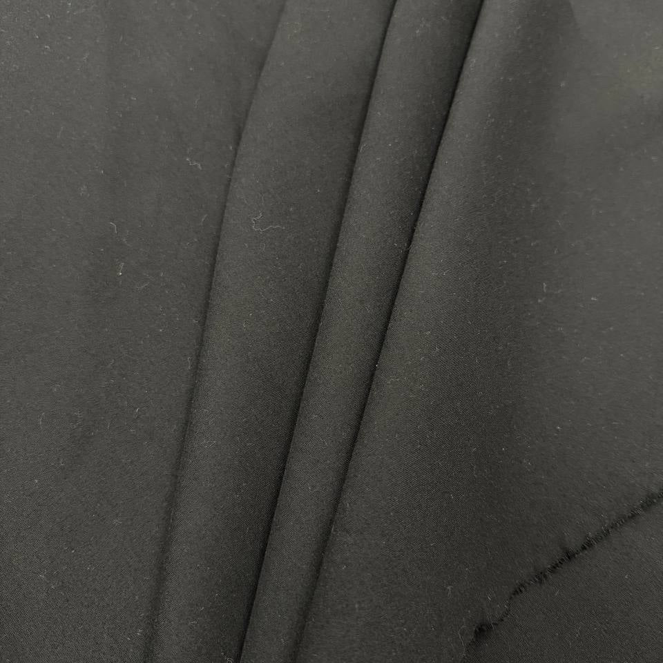 Heavy Punta Deluxe heavyweight stretch fabric in Black – rayon polyamide spandex blend